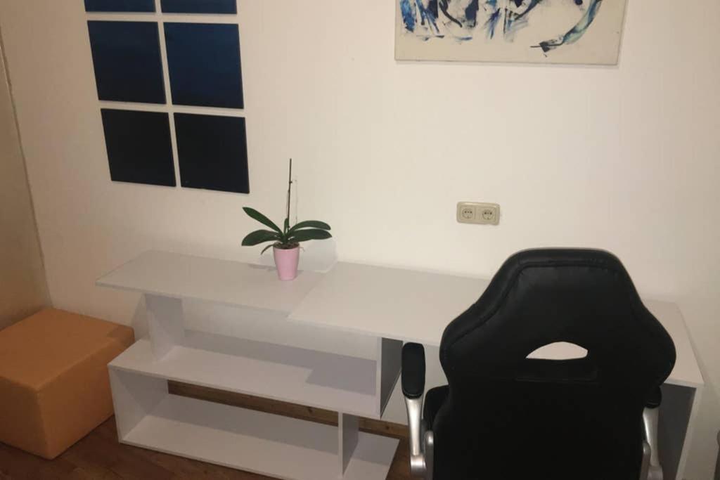 Homestay Mitte Wiesbaden